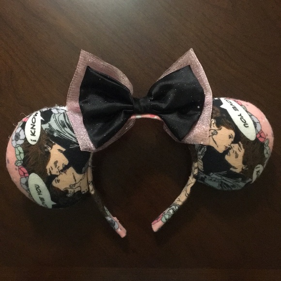 Valentine’s Day Disney Star Wars Ears - Picture 4 of 8